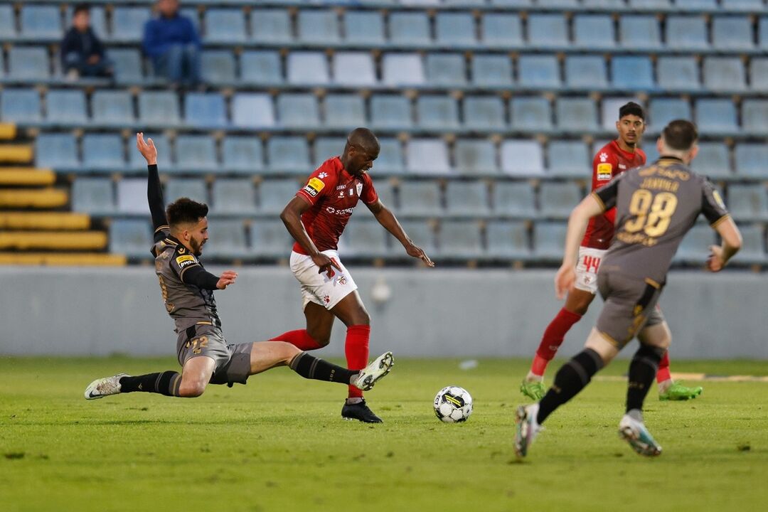 /fotospublicadas/Fotos/2-46751973#d318ac922811289ee533633770ac6c9c (18442494) (Milenium)