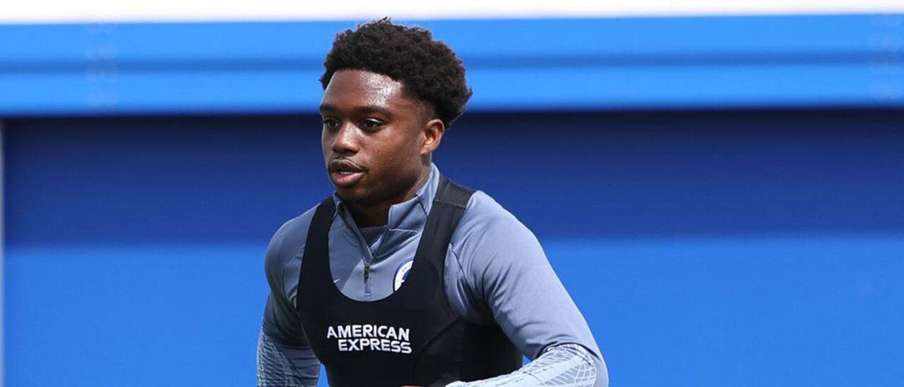 Lamptey voltou a pisar os relvados