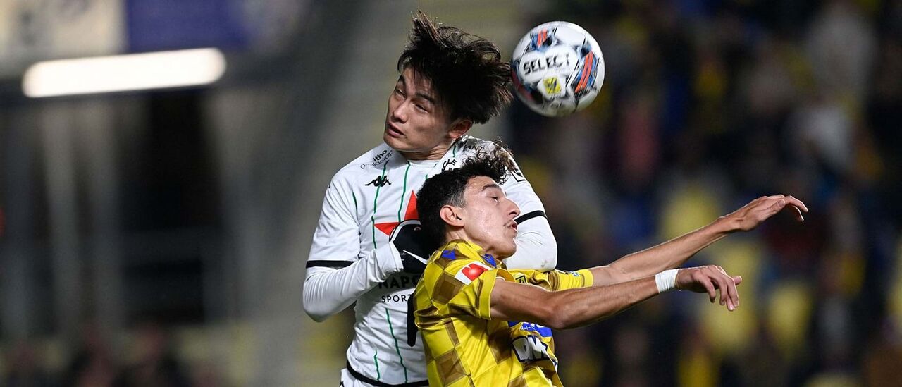 Japonês destacou-se diante do Sint-Truiden