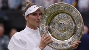 Marketa Vondrousova vence em Wimbledon e conquista o seu primeiro título do Grand Slam