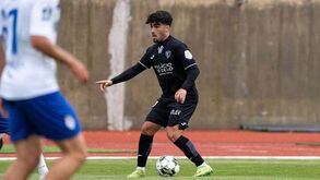 Javier Currás renova com o Ac. Viseu