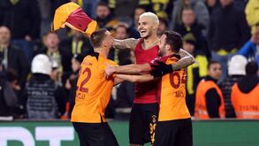 Juan Mata despede-se do Galatasaray e deixa recado a Icardi: «Deves-me dinheiro»