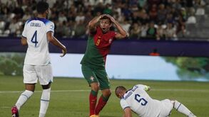 Portugal perde com a Inglaterra e é eliminado nos 'quartos' do Europeu sub-21