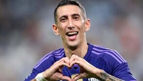 Menotti elogia Di María: «Coloco-o ao nível de Kempes, Maradona e Messi»