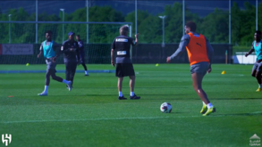 Jorge Jesus já puxa pelos jogadores do Al Hilal no estágio da Áustria