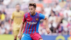 Xavi quer alvo do FC Porto na pré-época do Barcelona: «É uma etapa importante»