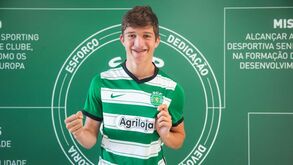 Diogo Martins assina contrato profissional: «Rúben Amorim foi um dos fatores que mais pesou em vir para o Sporting»