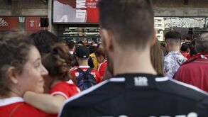 «Escolhi o Benfica com o coração. Voltei à minha casa»: Di María apresentado em euforia no Benfica