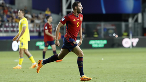 Abel Ruiz e Víctor Gómez quase nem vão respirar