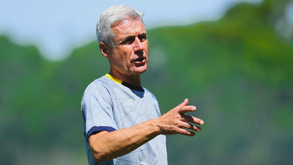 Luís Castro pede determinação