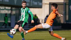 Fran Delgado reforça Farense até 2026