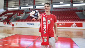 Benfica opera revolução