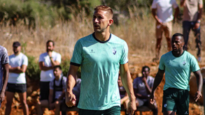 Farense faz segundo teste na quarta-feira com o Wolves