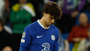 João Félix junta-se ao estágio do Atlético Madrid com guia de marcha na mão