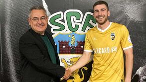 Fran Delgado oficializado como reforço do Farense