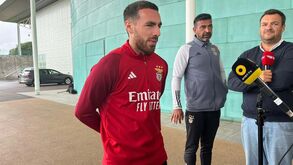 Kökçü e a 'pressão' de ser a contratação mais cara da história do Benfica: «Estou habituado a isso»