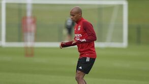 João Mário aponta à permanência no Benfica: «Enquanto estiverem felizes comigo, será um prazer»