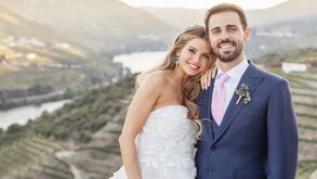 Bernardo Silva e De Gea casam no mesmo dia e as noivas tinham... vestidos iguais