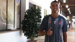 Cristiano Ronaldo já se juntou aos trabalhos do Al Nassr e até deixou mensagem em árabe