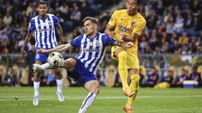 Emirados chamam por Park Ji-Soo