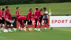 Reforços de peso e líder presente: assim foi o segundo dia do Benfica no estágio em Inglaterra