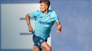 FC Porto goleia Académica no primeiro jogo-treino da pré-época