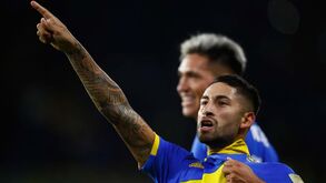 Argentinos falam em proposta de 8 milhões do FC Porto por médio do Boca Juniors