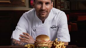 Começa a 'Messi Mania' nos EUA: argentino já tem... hambúrguer especial no Hard Rock Cafe