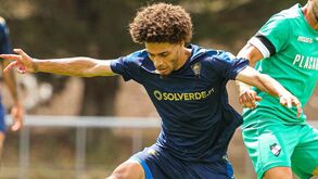 Mafra-Estoril, 1-3: primeiro triunfo e boas indicações