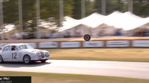 Festival de Goodwood quase começa com tragédia: pneu salta de carro e atinge público
