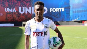 Zié Ouattara assina por um ano pela U. Leiria