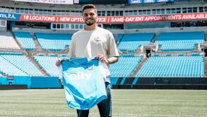 Nuno Santos a caminho e Ibrahima Bamba rende 9 M€