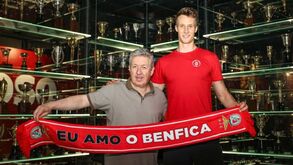 Benfica reforça equipa de voleibol com internacional canadiano