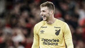 Rui Pedro Braz no Brasil para conseguir acordo: Bento é aliado do Benfica