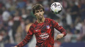 PSG rejeita João Félix