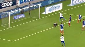 Falta de jeito ou puro azar? Avançado do Molde protagoniza falhanço incrível