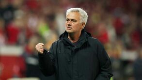 Mourinho e Dybala chamam Morata