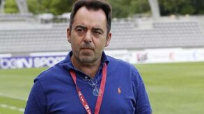 Carlos Freitas reúne-se com estrutura do Estoril