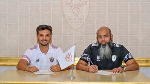 Rochinha oficializado no Al-Markhiya