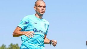 Pepe dá a receita: «Treina como uma estrela»