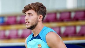 Nico González trabalha sozinho em Barcelona