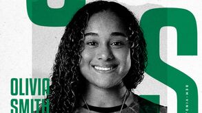 Olivia Smith reforça Sporting até 2026