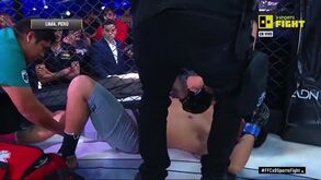 Lutador lesiona-se... a saltar antes de combate