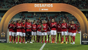 A crónica do Benfica-Celta, 2-0: Águia baralha e volta a ganhar