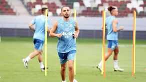 Bernardo Silva mudou de visual e até o Man. City fez questão de 'avisar'