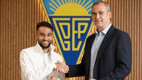 Estoril garante Rafik Guitane em definitivo