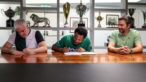Marcus LoVett Jr. renova com o Sporting