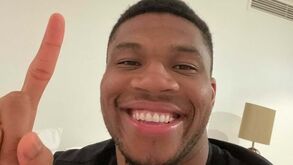 Giannis Antetokounmpo pede ao Al Hilal para levá-lo e esta foi a reação de Mbappé
