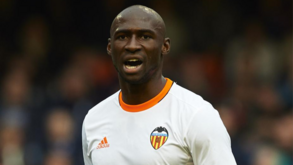 Mangala pode ser opção central para o Estoril