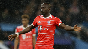 Al Nassr oferece 40 milhões por Sadio Mané